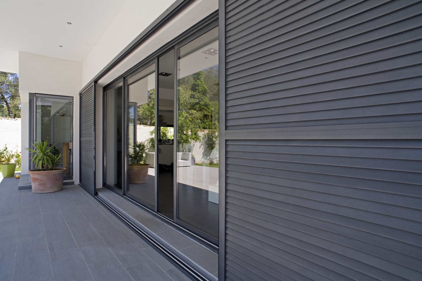 Roller shutters Melbourne